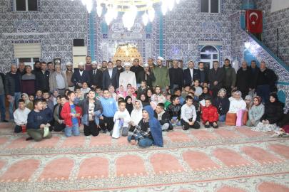 Ramazan Boyunca Camiye Devam Eden Çocuklar Ödüllendirildi