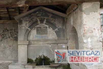 Tarihi Çeşme İlgi bekliyor...