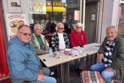 Gökçay Çayevi’nde Bir Tarih Yolculuğu: Dostluk ve Vefa Başbaşa