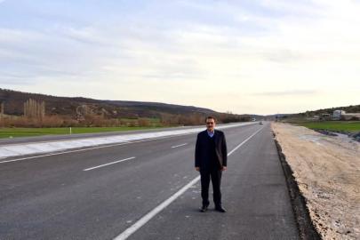 Kırka-Seyitgazi Yolunda Hummalı Çalışma: Milletvekili Fatih Dönmez Sahaya İndi