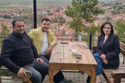 Seyitgazi’de Dostluk Köprüsü: Karadenizliler Derneği’nden Anlamlı Ziyaret