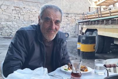 Seyitgazi’nin Gülü Gülen Yüzü: "Heyy Yabancı!" Sözüyle Gönüllerde Taht Kuran Recep Abi