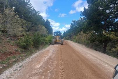 Karaçalık’ta Bayram Öncesi Yol Seferberliği