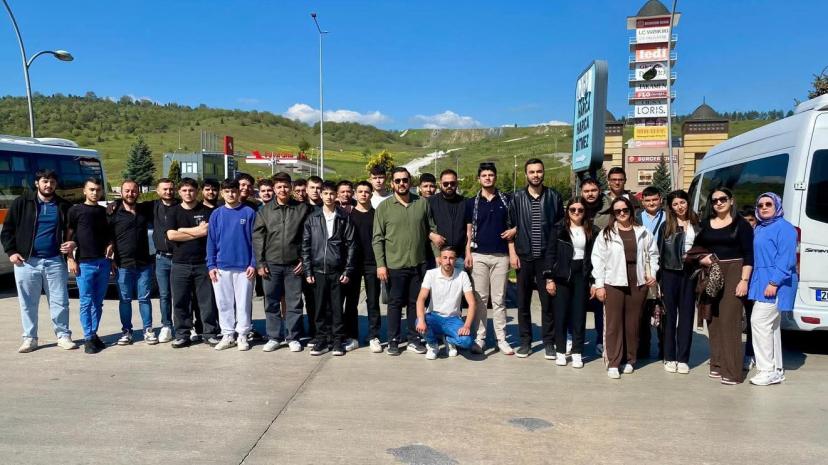 Seyitgazi AK Gençlik Kocaeli’yi Salladı: "Türkiye Yüzyılı Hedeflerine Emin Adımlarla!"