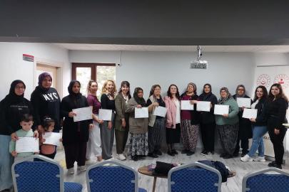 Seyitgazi'de Güçlü Aileler İçin Anlamlı Sertifika Töreni!