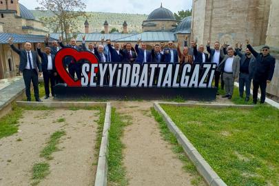 Seyitgazi’de MHP Rüzgarı: Yeni Yönetim Dualarla ve Coşkuyla Göreve Başladı