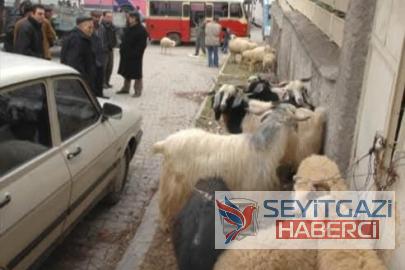Seyitgazi’de Nostaljik Bir Bayram Arifesi: "O Güzel Günler Dün Gibi..."