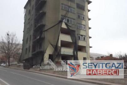 Seyitgazi’nin Göğe Uzanan İlk Yüzü: 7 Katlı Emniyet Binası Artık Anılarda...