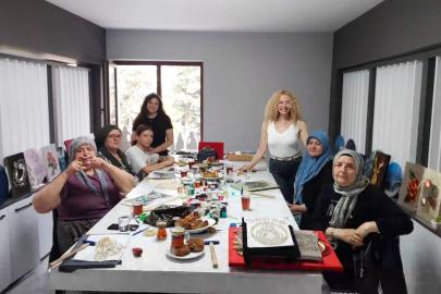 ÇEKİÇ SESLERİ SANATA DÖNÜŞÜYOR: ADEM’DE FİLOGRAFİ RÜZGARI