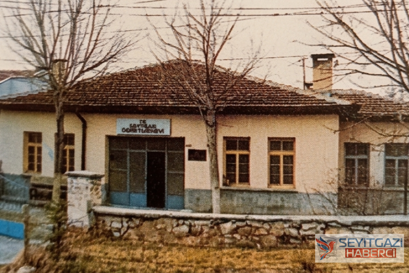 Hafızalarda Kalan Bir Sille: Seyitgazi Öğretmenevi Mazide Kaldı