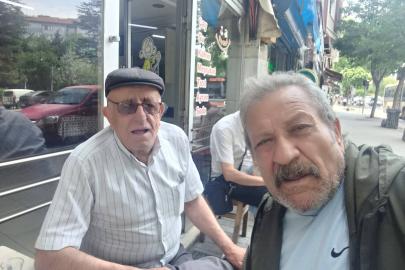 SEVİLEN ÇİFTÇİ VE SİYASETÇİ YAHYA BULUT: "BİR AYAĞI KÖYDE, BİR AYAĞI ŞEHİRDE"