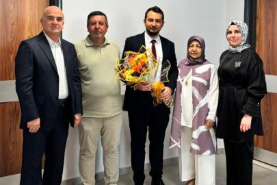 SEYİTGAZİ’NİN GURURU: DR. HALİL ERKARA ARTIK UZMAN HEKİM!