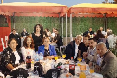 İYİ PARTİ HEYETİ VE ŞAİR FATMA GÜL ÖZCAN’DAN MUTLU GÜNE ZİYARET