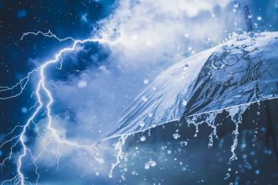 🌧️ SEYİTGAZİ’DE KUVVETLİ SAĞANAK VE GÖK GÜRÜLTÜSÜ UYARISI!