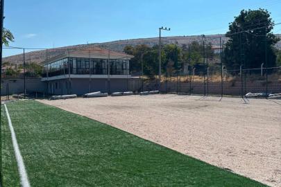 SEYİTGAZİ HALI SAHASI YENİLENİYOR: GENÇLERE MODERN SPOR ALANI!