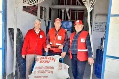 Seyitgazi Kızılay’a Anlamlı Bağış!