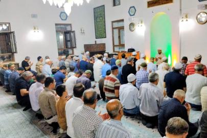 SEYİTGAZİ’DE MEVLİD KANDİLİ COŞKUSU: GÖNÜLLER CAMİLERDE BULUŞTU