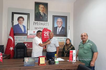 İYİ parti Seyitgazi'de üye çalışması!